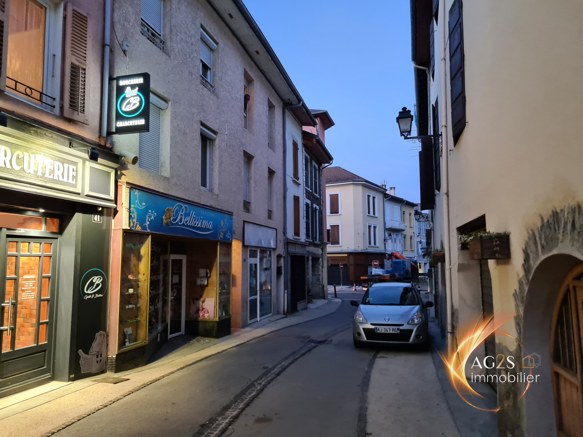 Vente Plein Centre De La Rochette